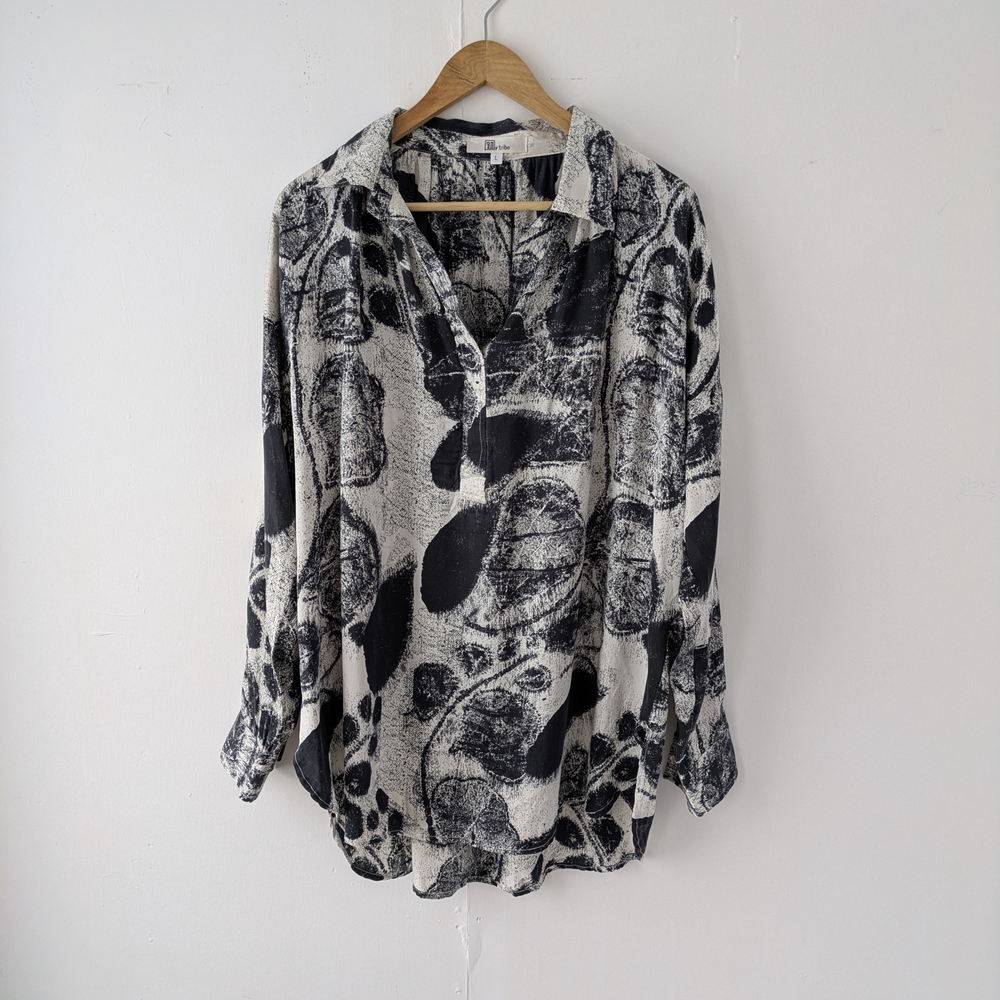 Vintage 100% Silk Oversized Pullover Blouse Abstract Print Black White Large